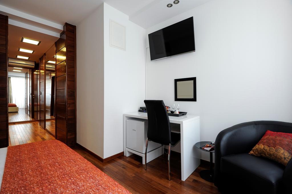 Main Street Studio And Rooms Ζαντάρ Δωμάτιο φωτογραφία