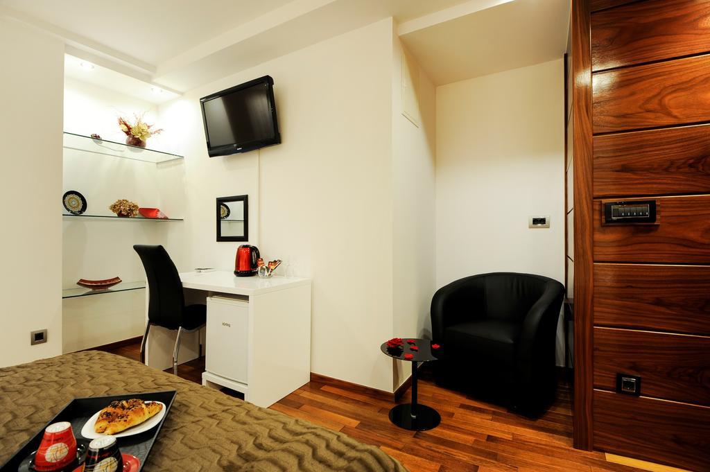Main Street Studio And Rooms Ζαντάρ Δωμάτιο φωτογραφία